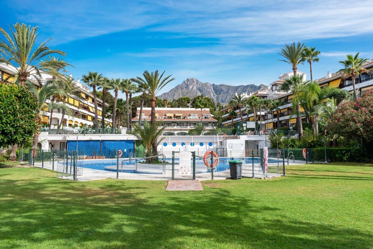 Golden Mile Getaway, Garden View, Pool & Comfort Марбелья Экстерьер фото