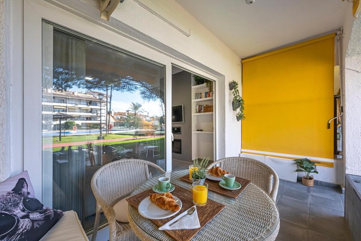 Golden Mile Getaway, Garden View, Pool & Comfort Марбелья Экстерьер фото