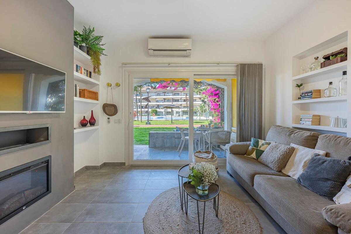 Golden Mile Getaway, Garden View, Pool & Comfort Марбелья Экстерьер фото
