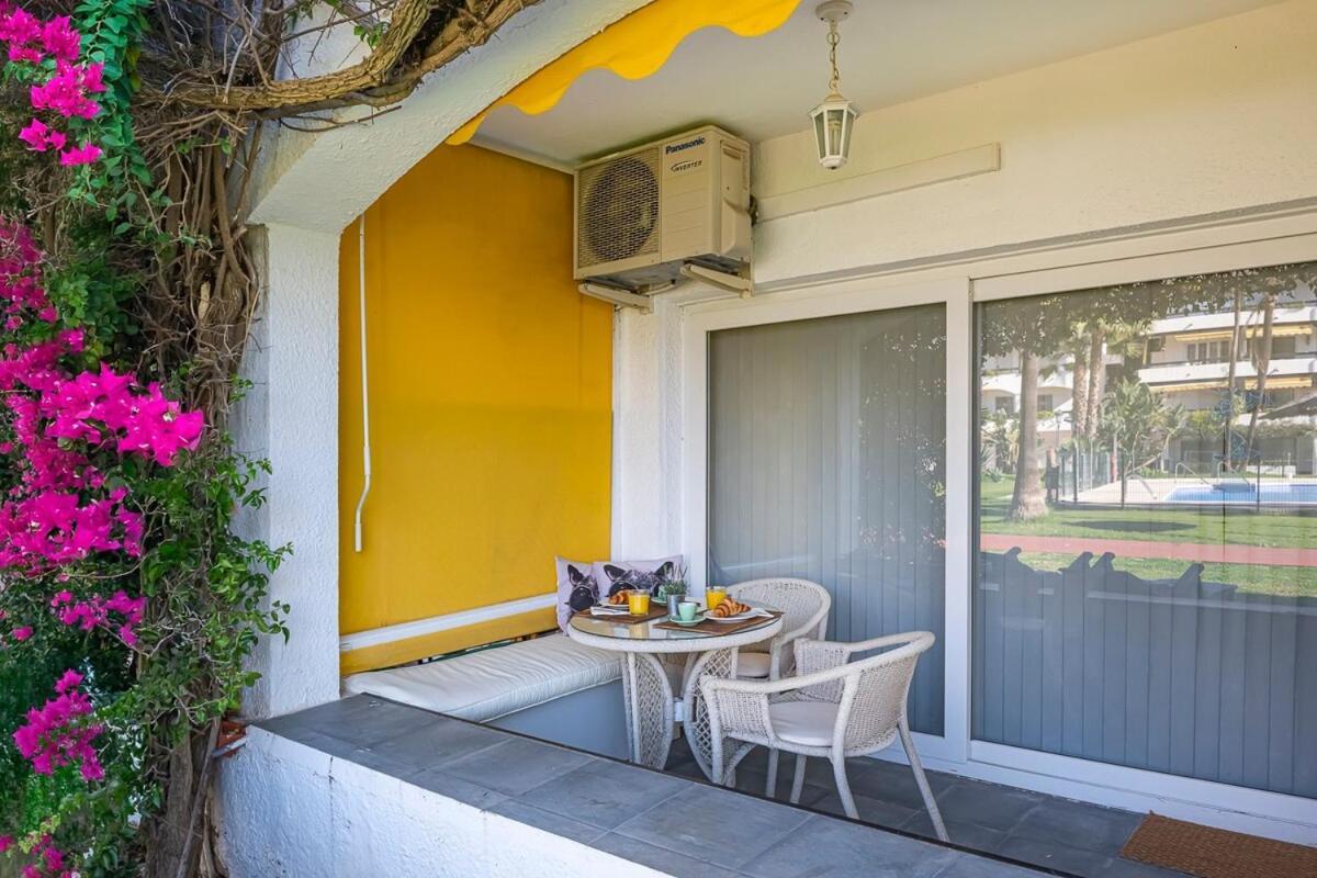 Golden Mile Getaway, Garden View, Pool & Comfort Марбелья Экстерьер фото